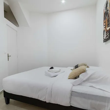 Appartement Metro Jaures Tout Equipe - Paris 19 - 4P - Flat-Guest Apartment *